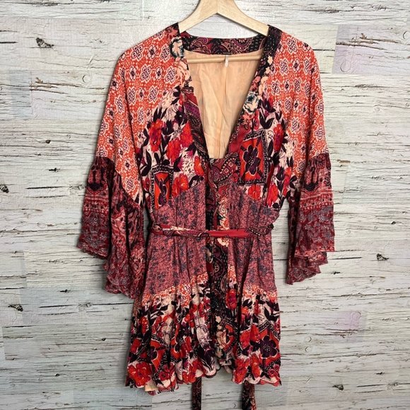 Free People Gypset Kimono Mini Dress Size S Belted Pockets Bohemian Mixed Print - Picture 1 of 9